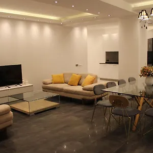 Shartava Deluxe Apartment